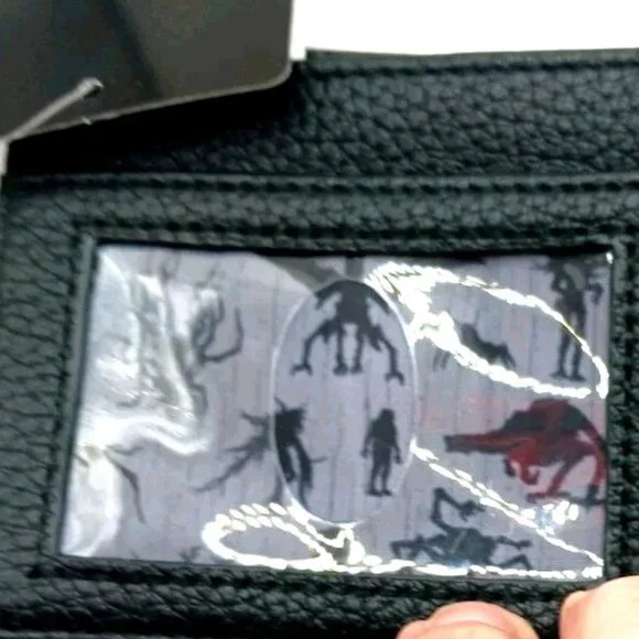The Witcher Kaer Morhen Logo Bifold Wallet -New With Tags Black - Picture 4 of 9
